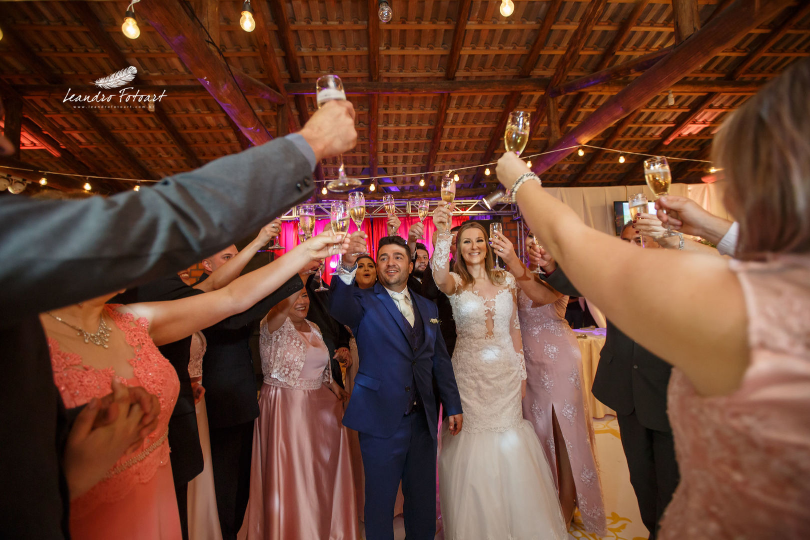 Foto LUCIANA + BRUNO WEDDINGDAY Foto LUCIANA + BRUNO WEDDINGDAY - Imagem 33