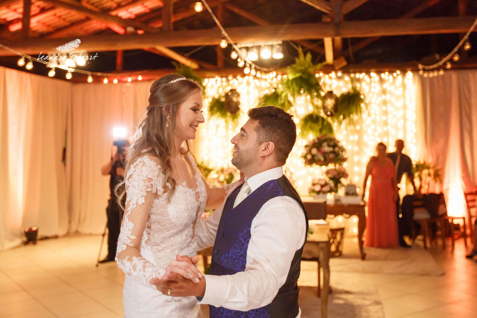 Foto LUCIANA + BRUNO WEDDINGDAY Foto LUCIANA + BRUNO WEDDINGDAY - Imagem 39