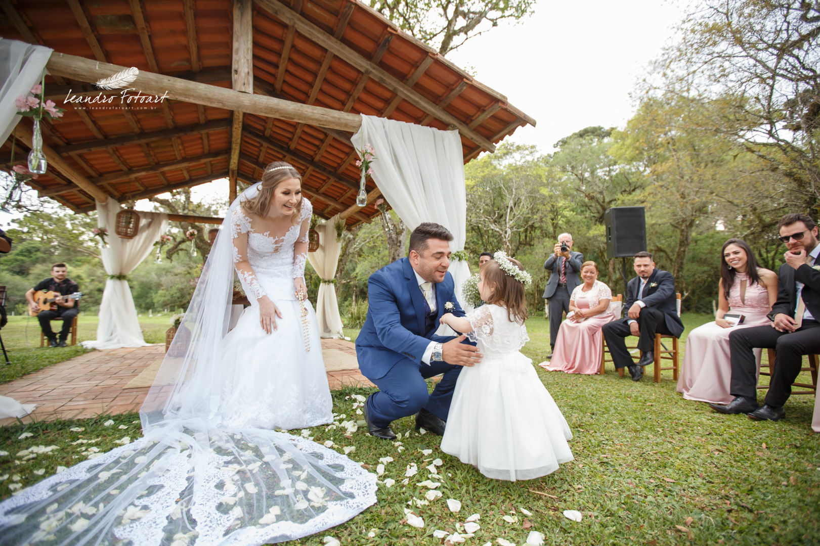 Foto LUCIANA + BRUNO WEDDINGDAY Foto LUCIANA + BRUNO WEDDINGDAY - Imagem 23