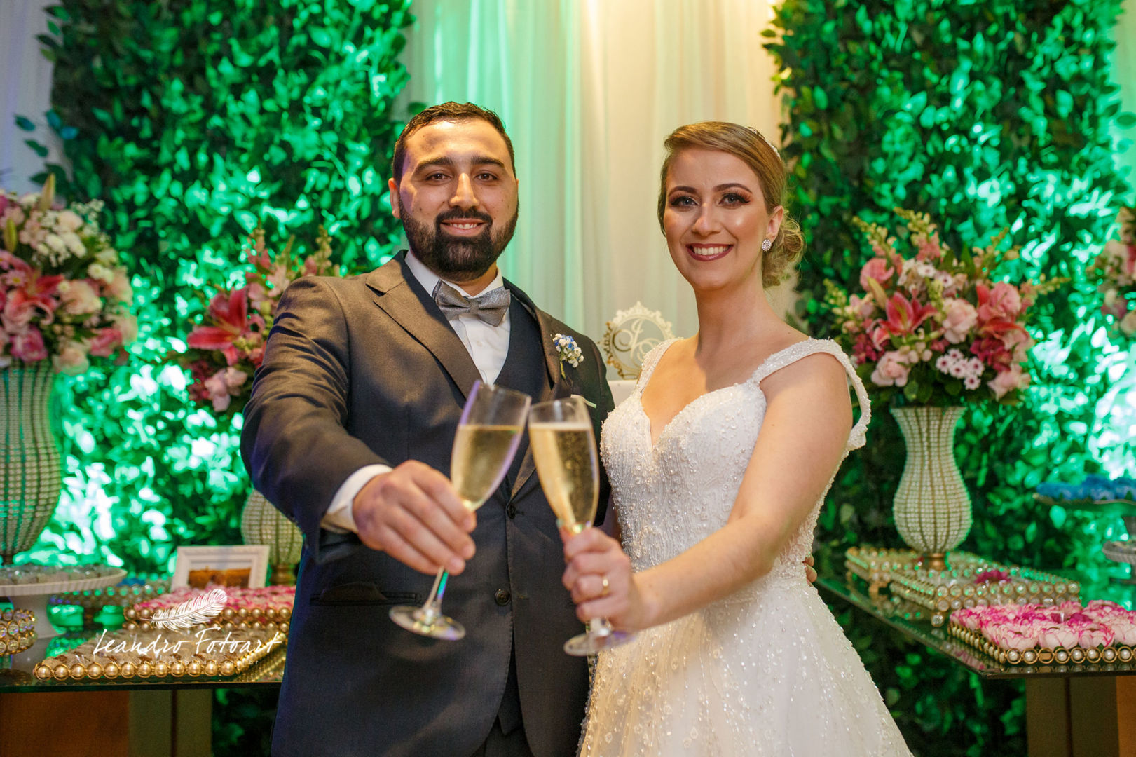 Foto JESSICA + PYTER WEDDING DAY Foto JESSICA + PYTER WEDDING DAY - Imagem 30