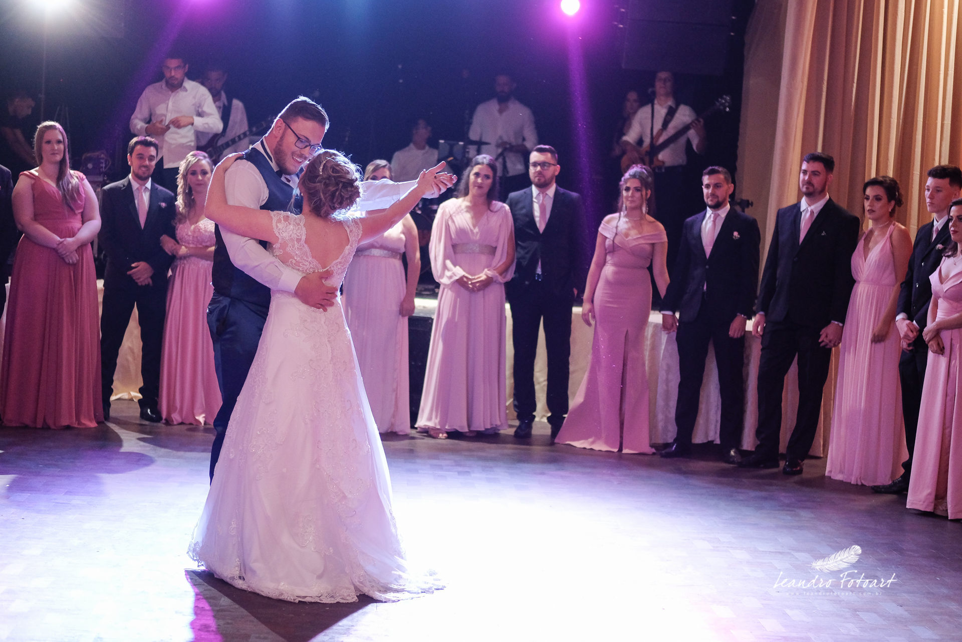 Foto JEFF + CAMILA - WEDDING DAY Foto JEFF + CAMILA - WEDDING DAY - Imagem 94