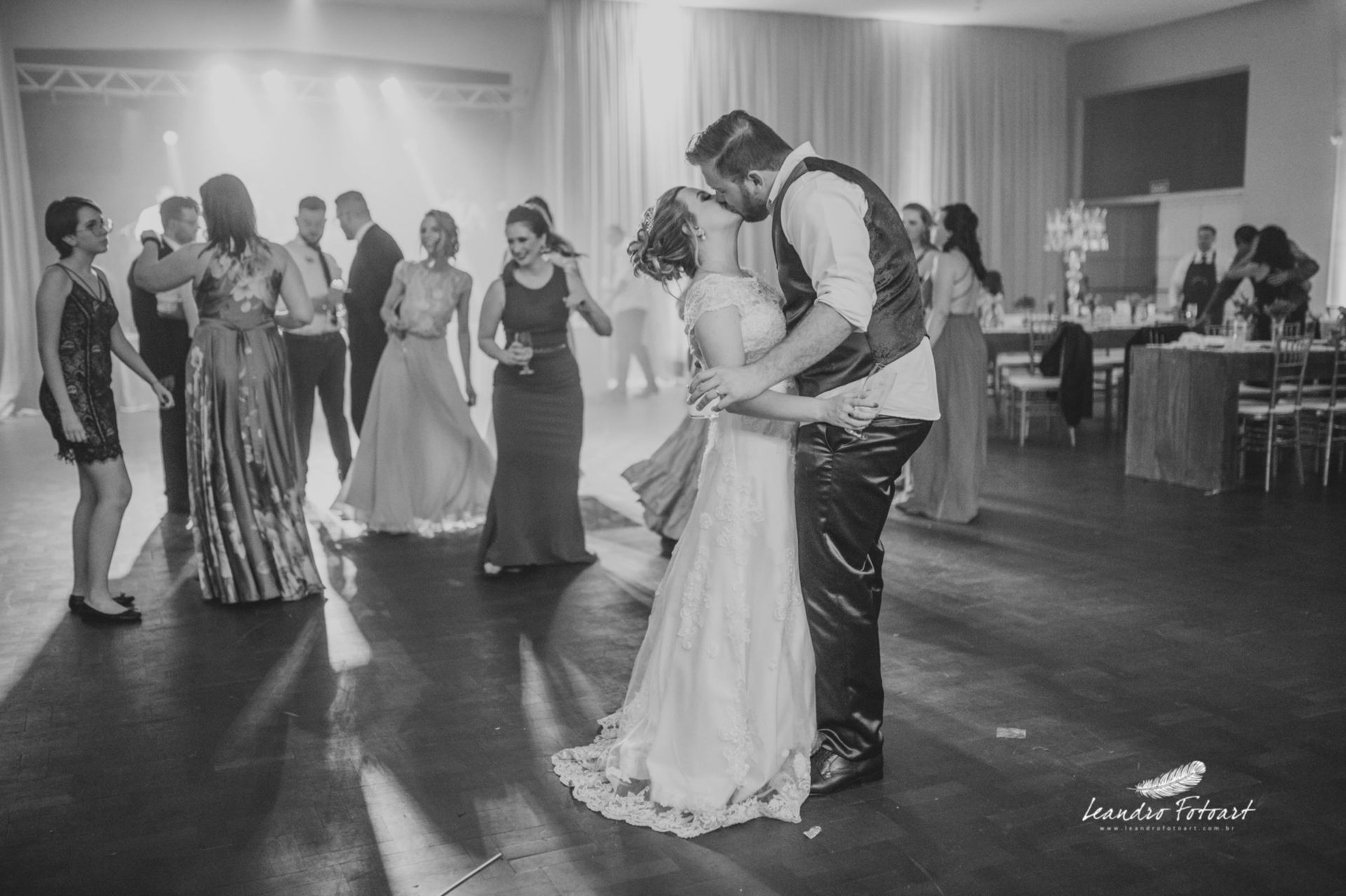 Foto JEFF + CAMILA - WEDDING DAY Foto JEFF + CAMILA - WEDDING DAY - Imagem 98