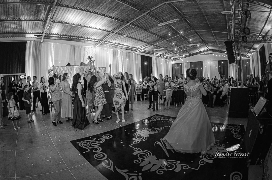 Foto Casamento Michele e Aldenir Foto Casamento Michele e Aldenir - Imagem 63